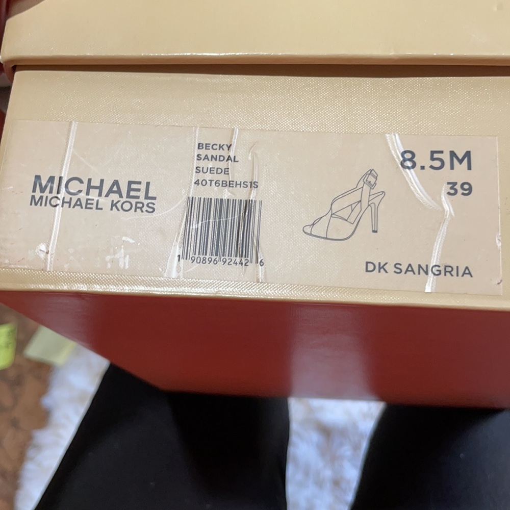 Michael Kors sandal - Picture 12 of 12